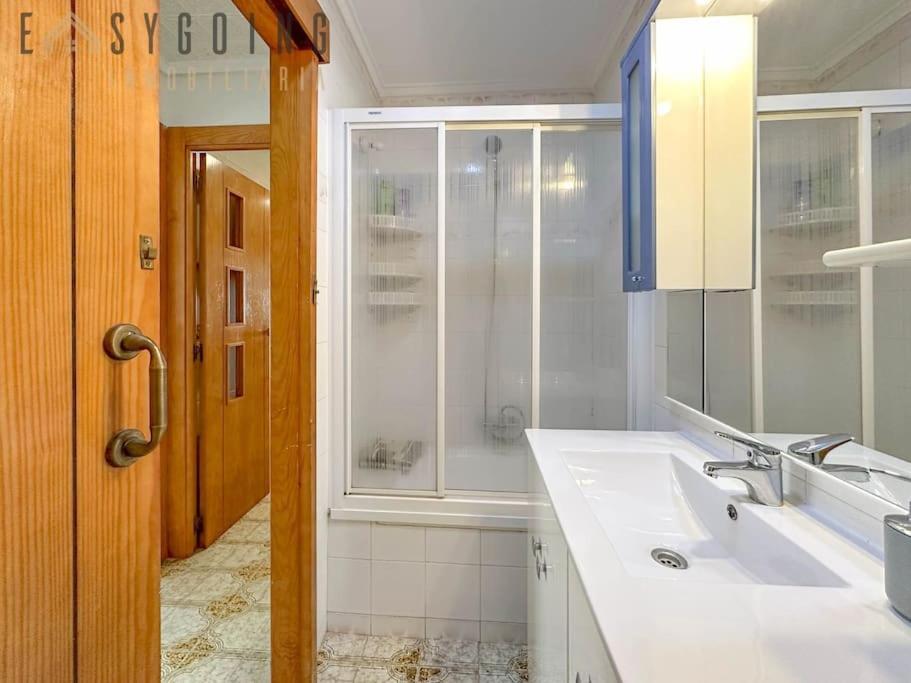 Bright Apartment In The Centre Санта Пола Екстериор снимка