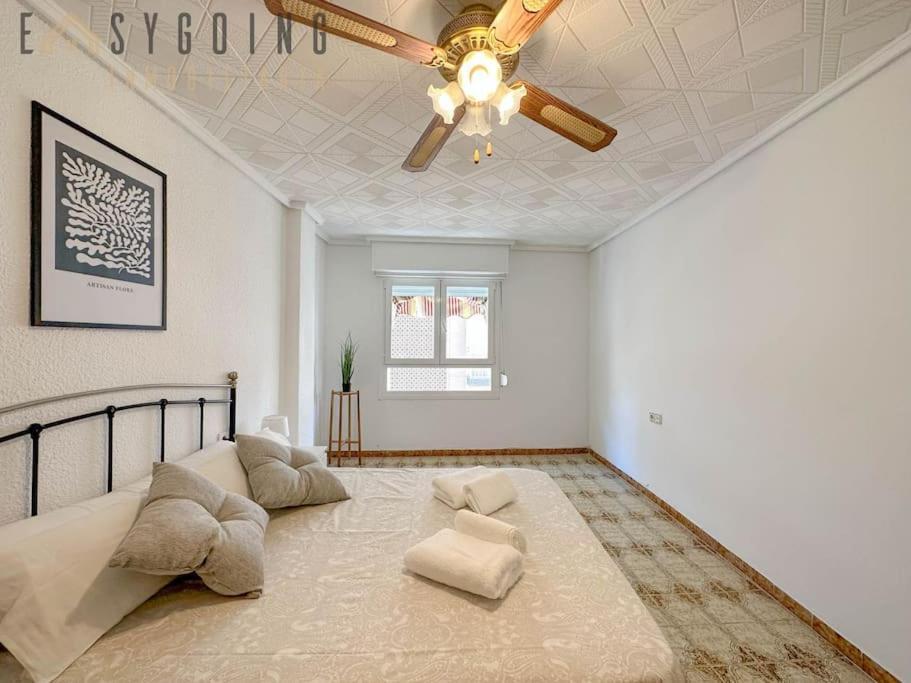 Bright Apartment In The Centre Санта Пола Екстериор снимка
